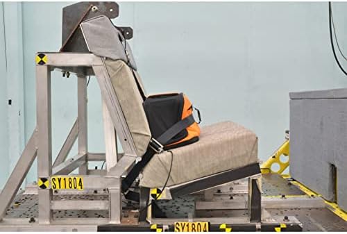 sleepypod® air, airline approved cat/dog carrier, crash tested showing dimensions