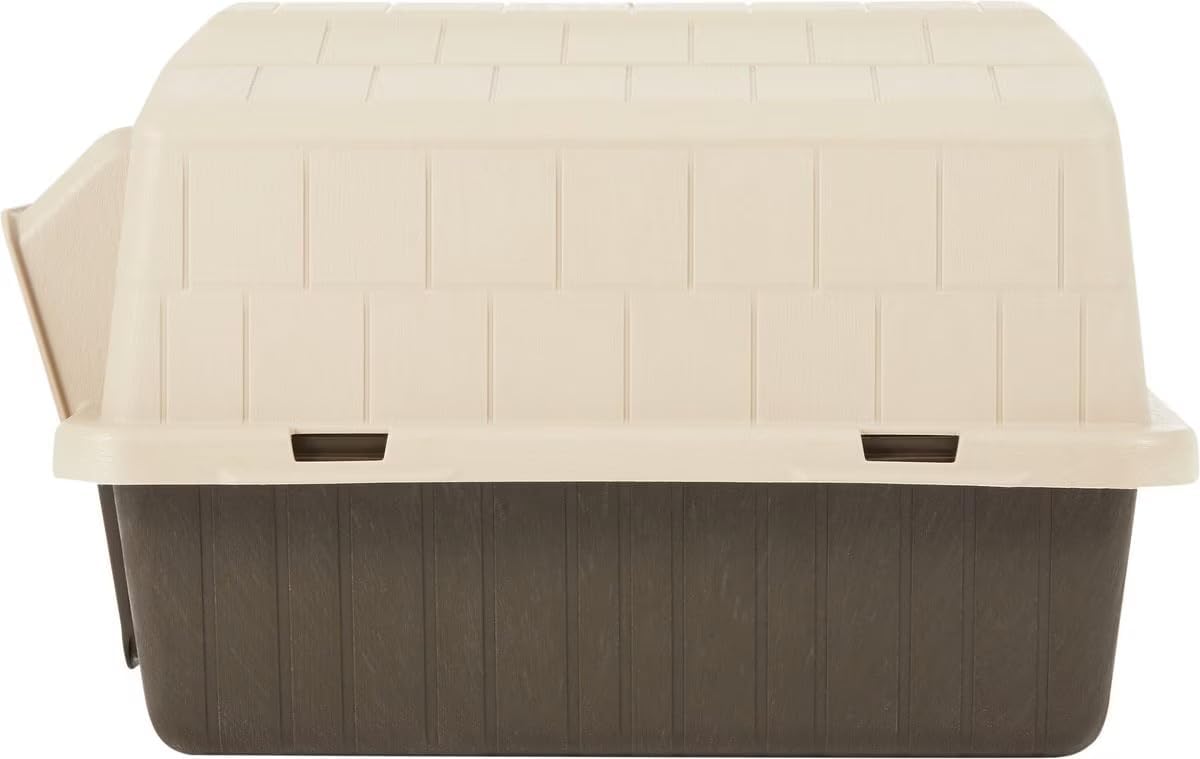 petmate barnhome iii, 25-50lbs, made in usa, close-up detail