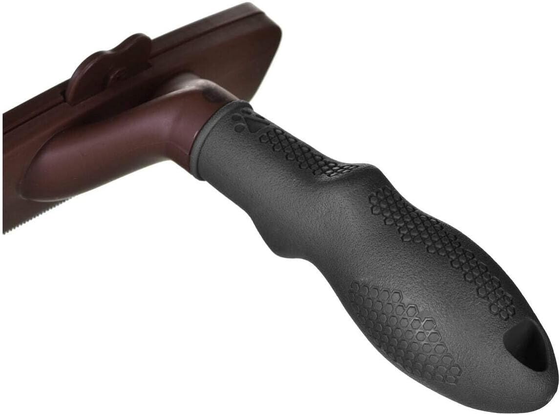 furminator undercoat deshedding tool for equine, close-up detail