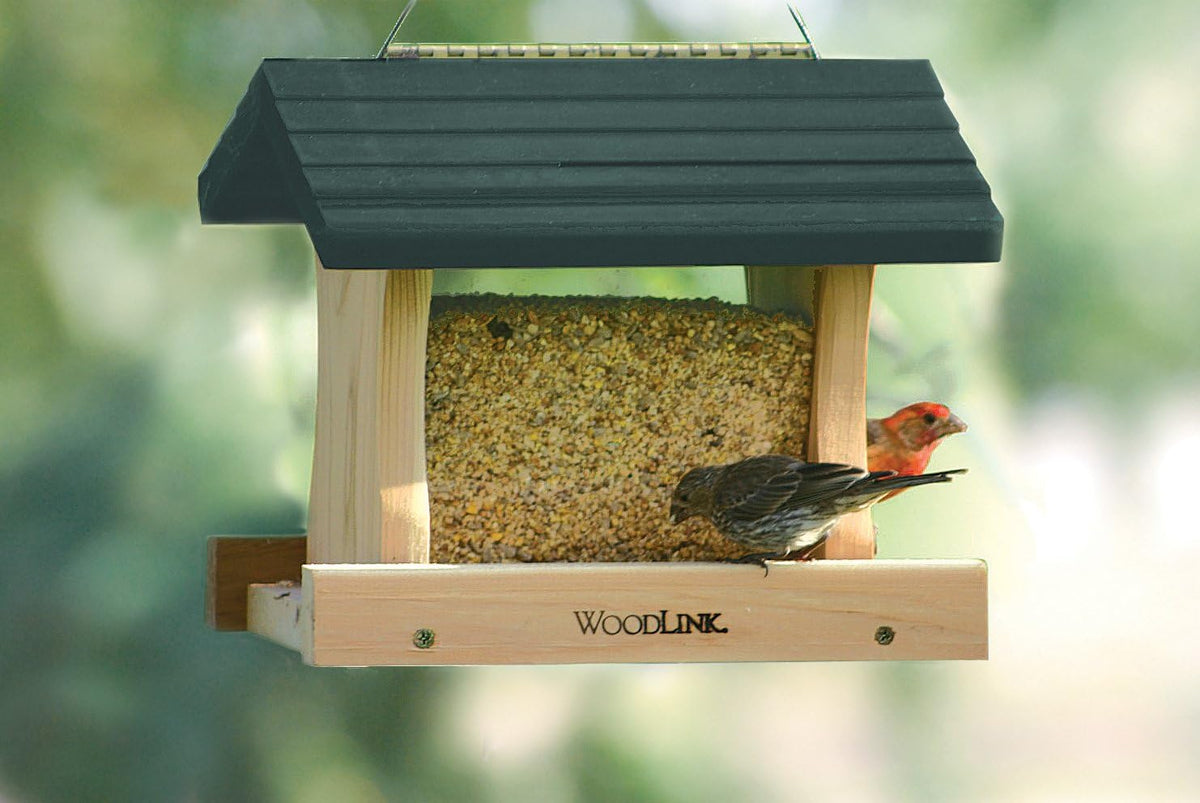 woodlink ggrf cedar garden roof feeder, small, green, close-up detail