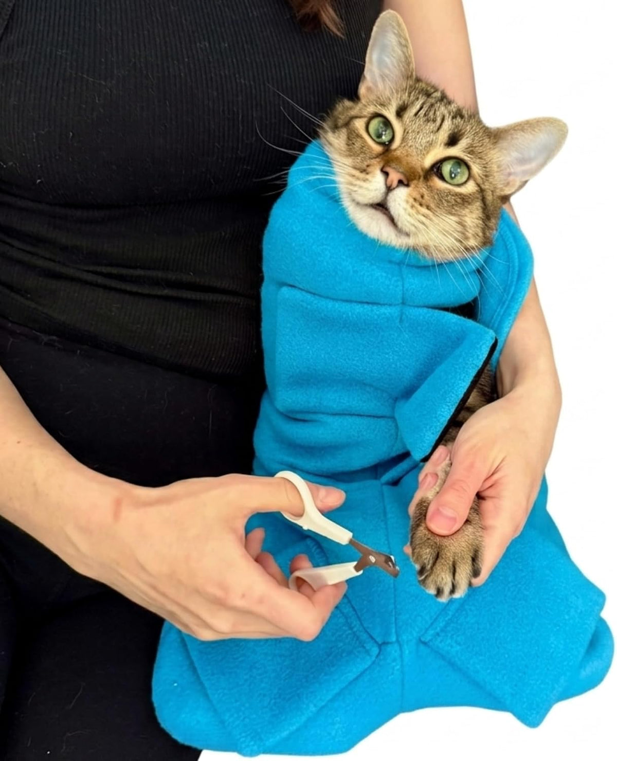calm & cozy® cat swaddle wrap for nail, main product view