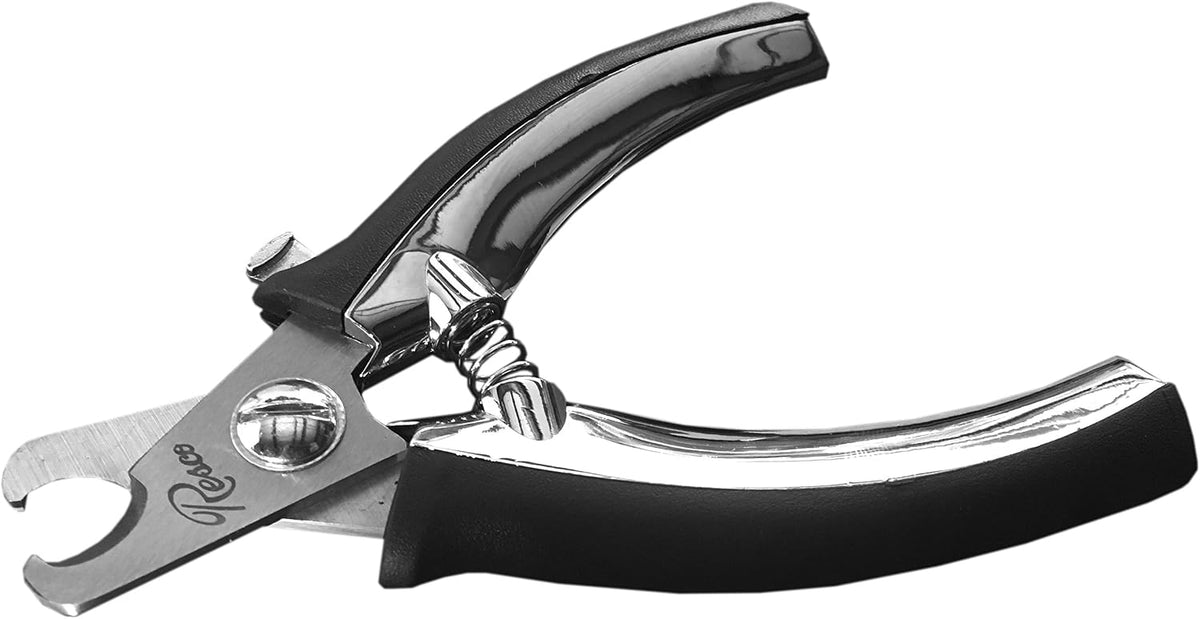 resco professional claw care kit, small to medium shown in use