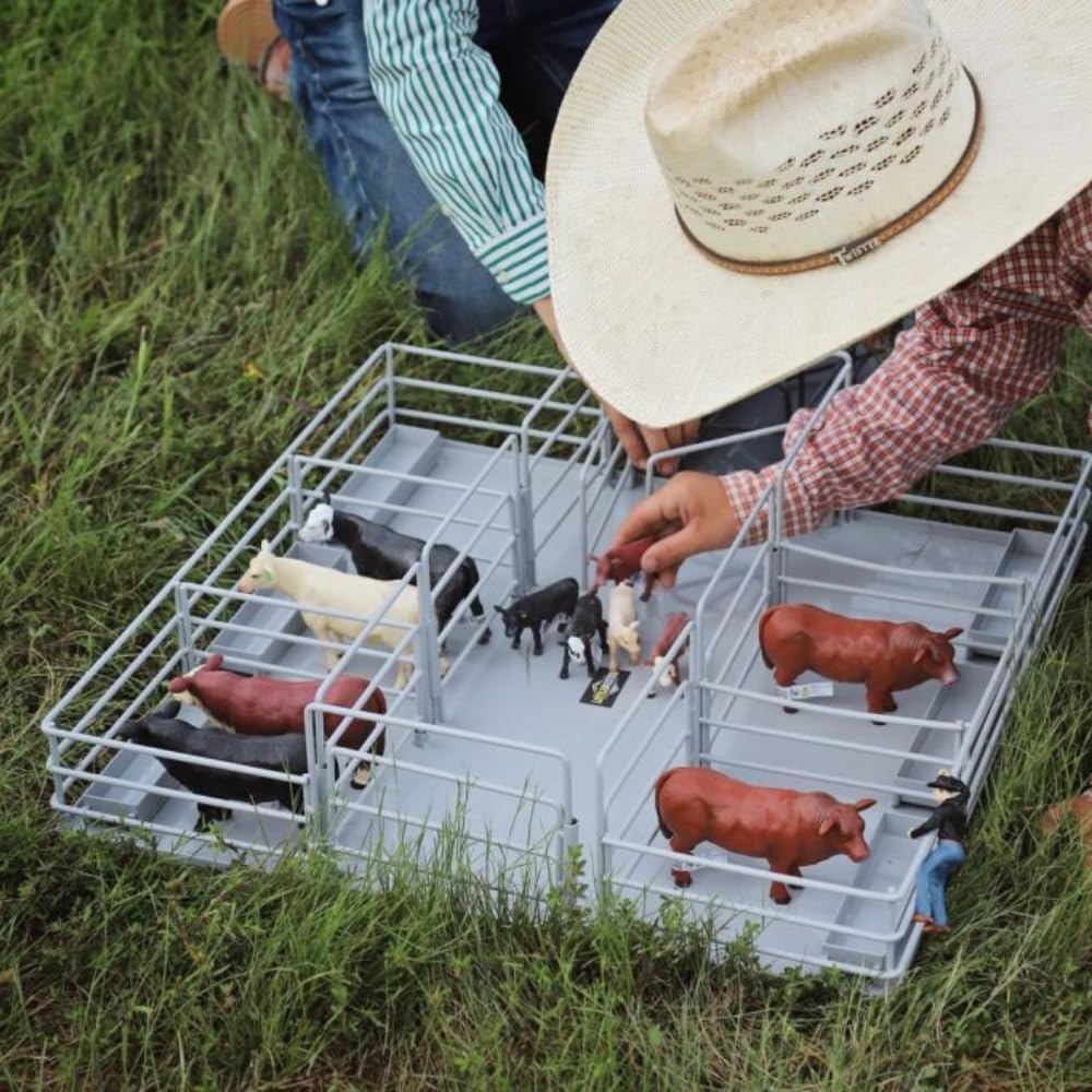 little buster toys feedlot – all-metal 1:16 scale, side view