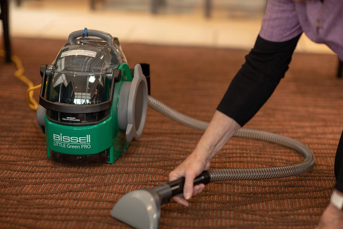 bissell little green pro commercial spot cleaner (bgss1481), close-up detail
