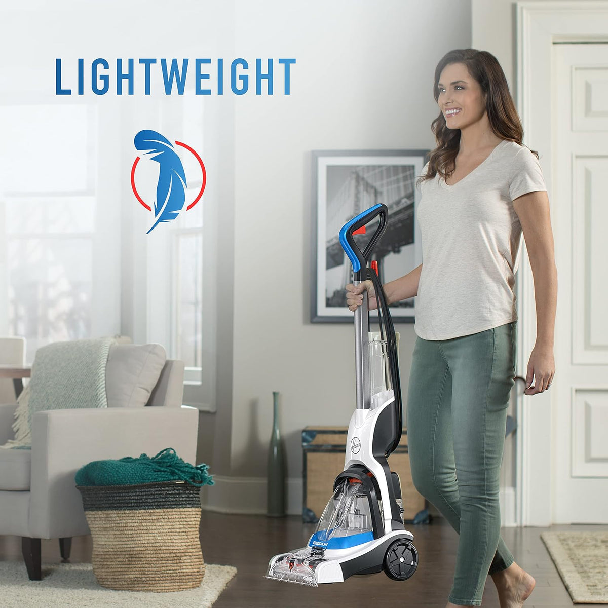 hoover powerdash pet compact carpet cleaner, shampooer machine, close-up detail