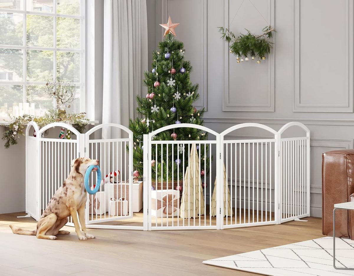 folding pet fence 144" wide, 32" tall,freestanding dog, close-up detail