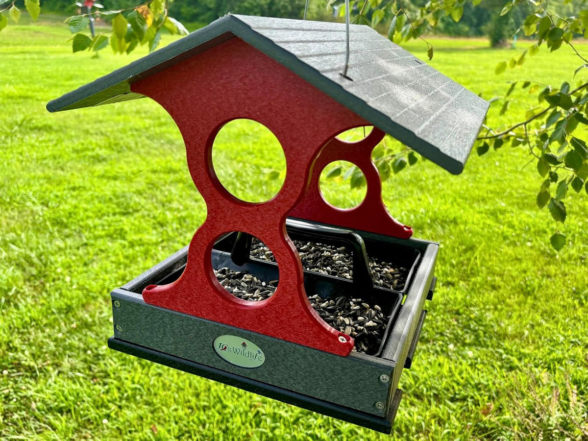 jcs wildlife medium poly fly-thru bird feeder w/removable, close-up detail