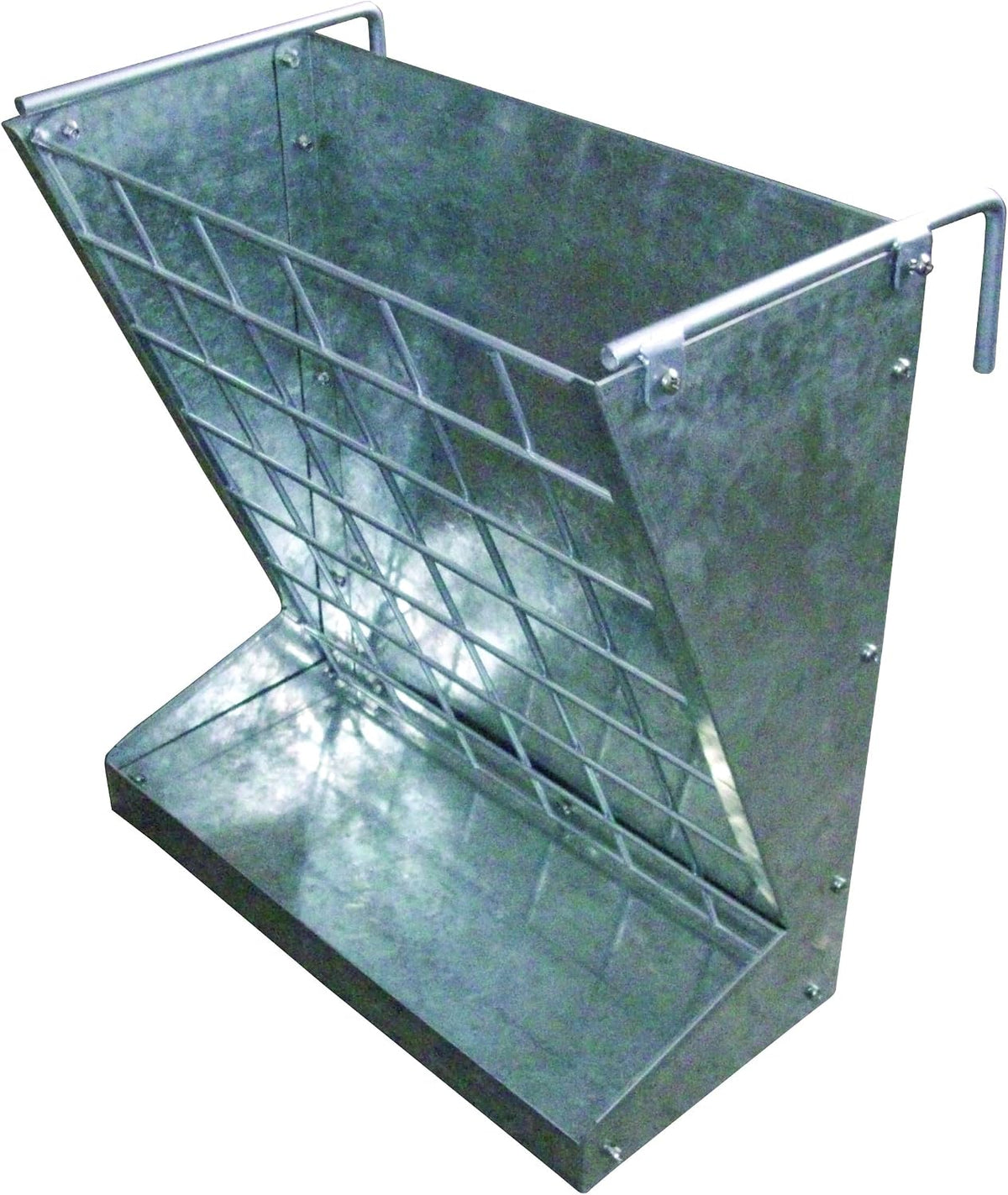 little giant® mountable sheep and goat feeder, main product view