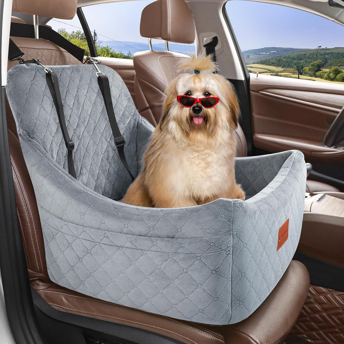 lealchum dog car seat for medium dogs up, close-up detail