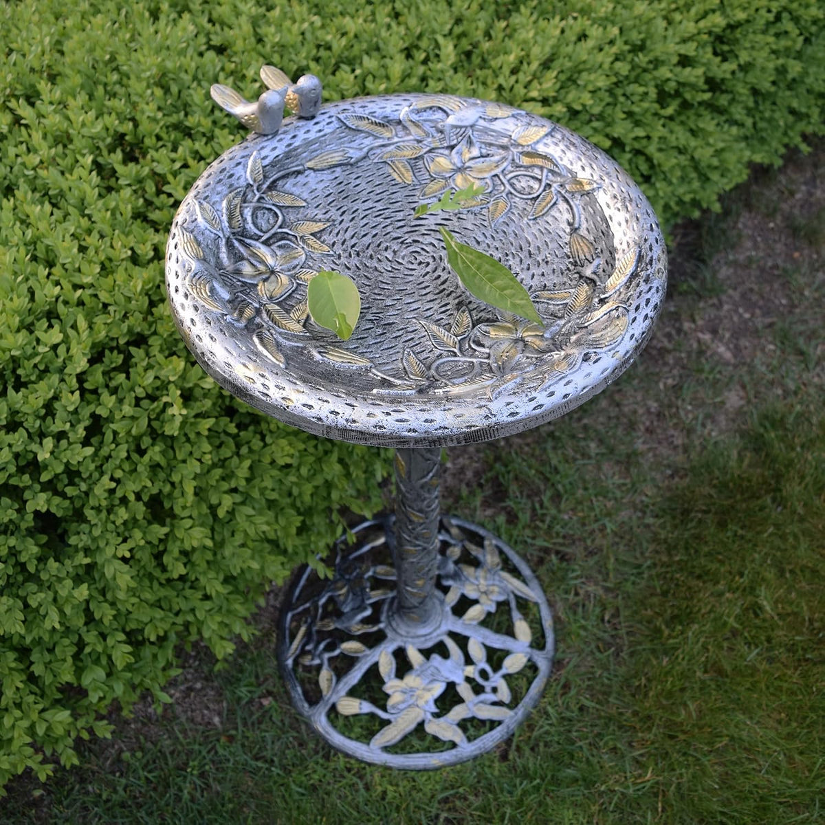 oakland living 5131ap antique pewter hummingbird design aluminum, close-up detail