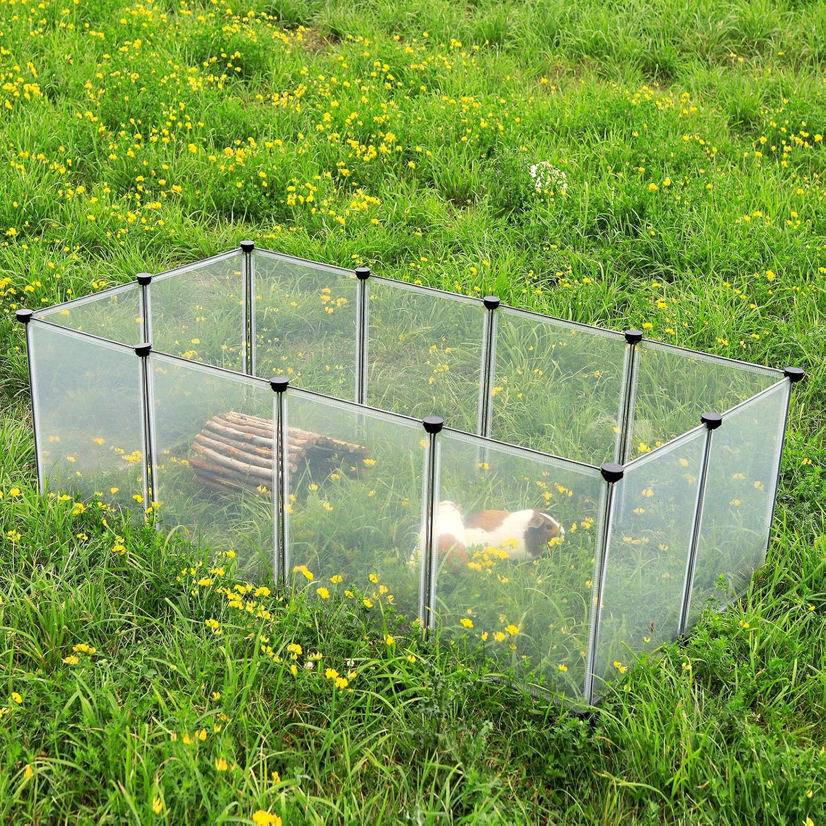 lionto outdoor enclosure for rabbits made of easy-care shown in use