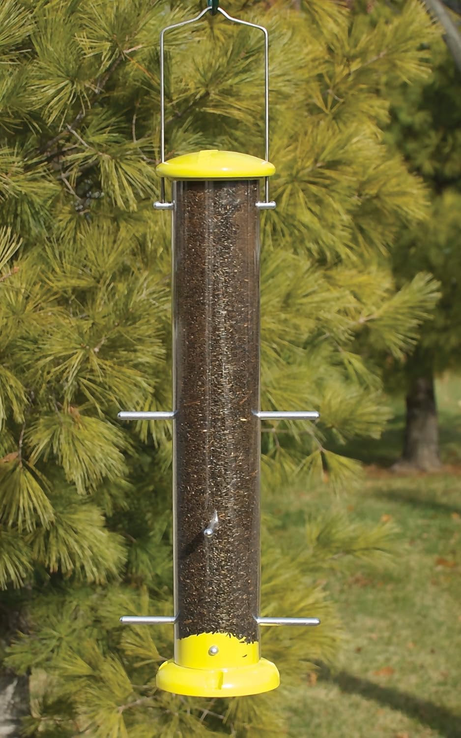 audubon kay home product's die-cast aluminum finch tube shown in use