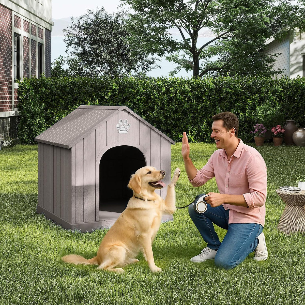 dog house outdoor weatherproof，waterproof resin outside dog house, close-up detail